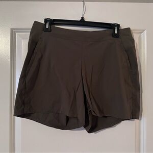 Women's sage Shorts